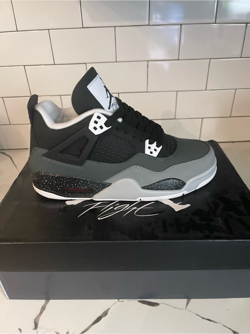 Mens Retro 4 Fear Size 6.